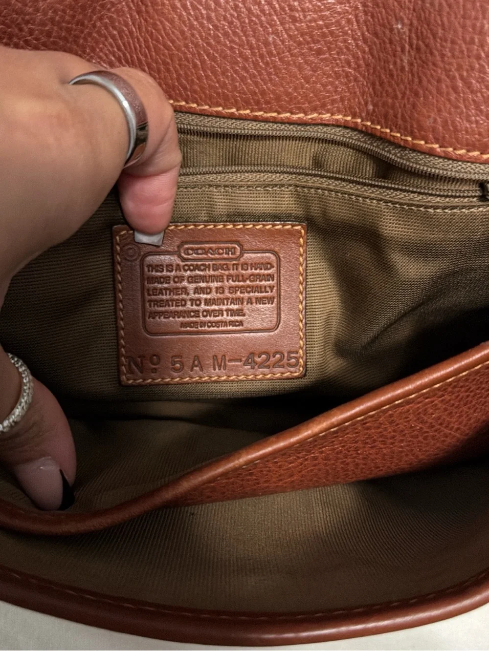 Leather Messenger Bag in Brown